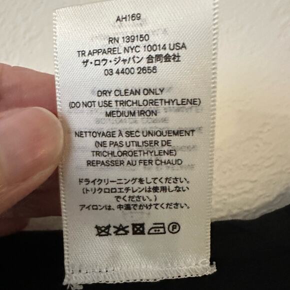 The Row Frieden belted wool-blend crepe vest size S black - Picture 8 of 16